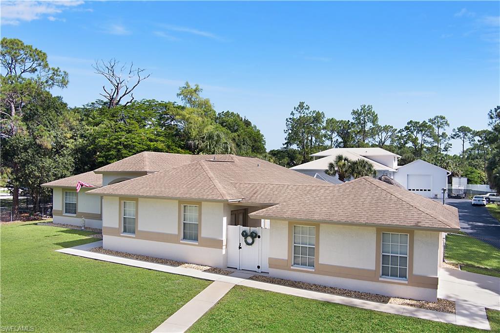 GOLDEN GATE ESTATES - Residential