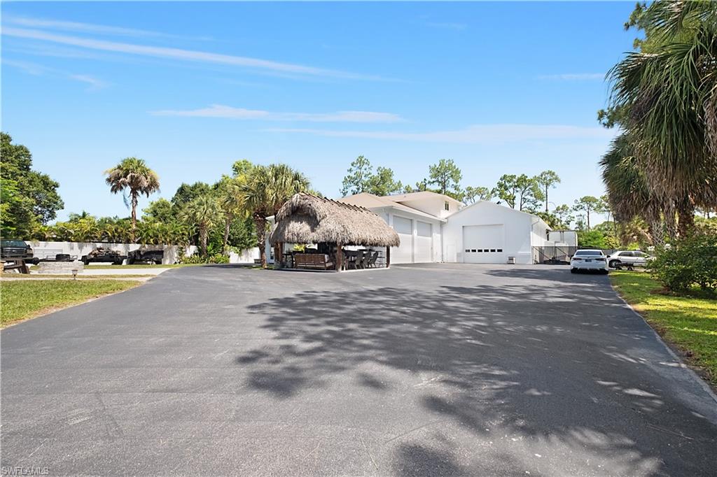 GOLDEN GATE ESTATES - Residential