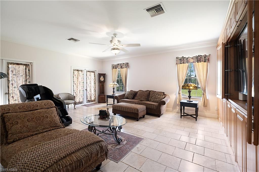 GOLDEN GATE ESTATES - Residential
