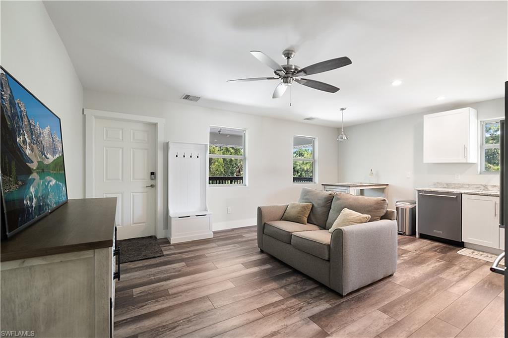 GOLDEN GATE ESTATES - Residential