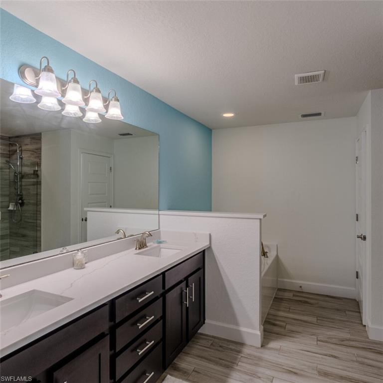 NORTH PORT - Residential