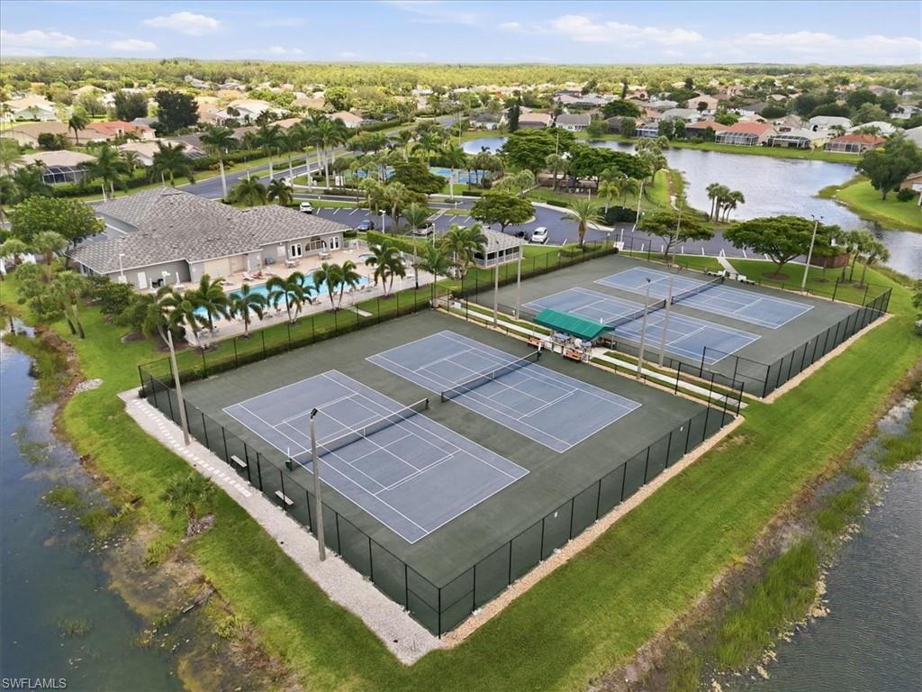 CROSS CREEK ESTATES - Residential