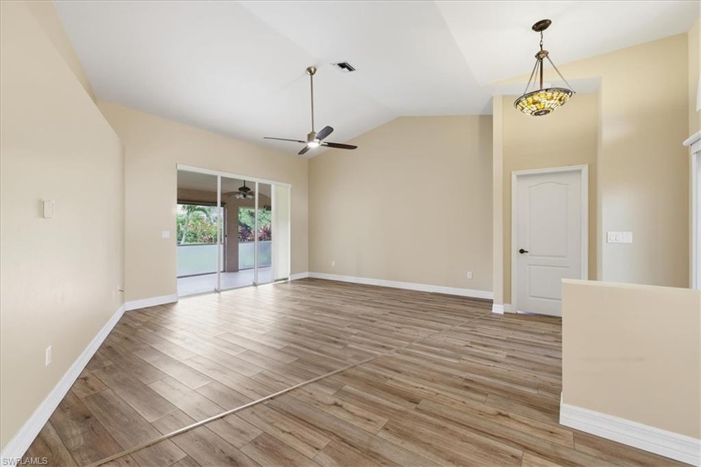 CROSS CREEK ESTATES - Residential