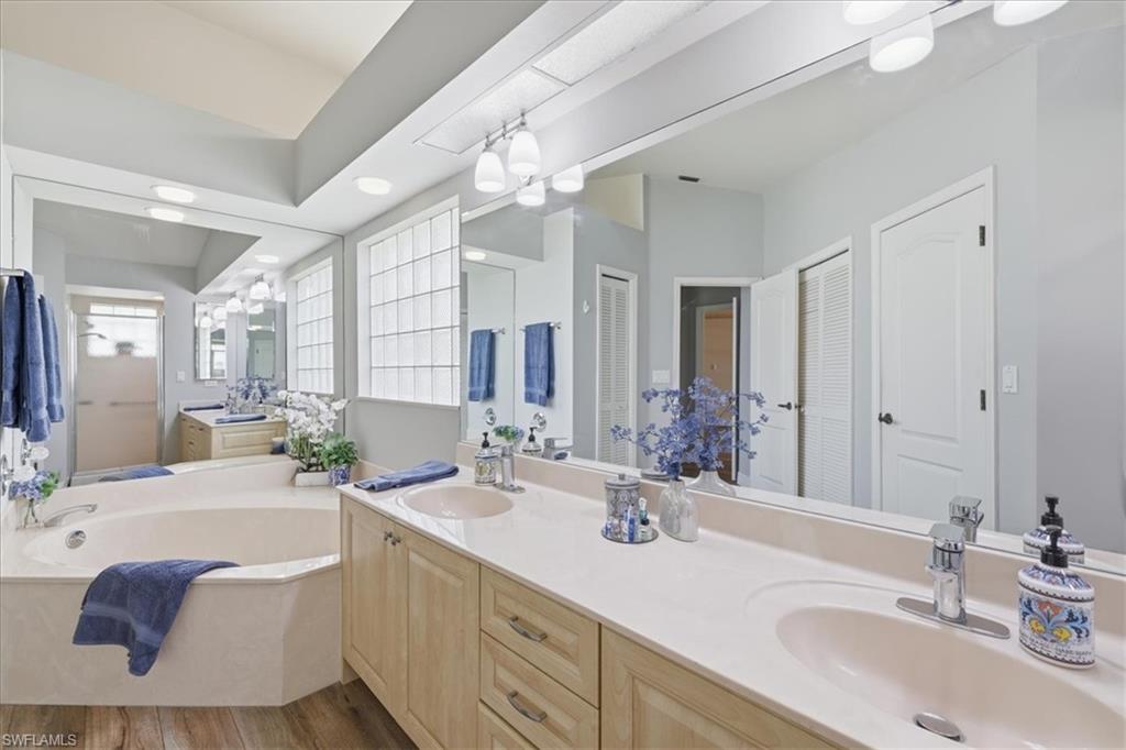 CROSS CREEK ESTATES - Residential