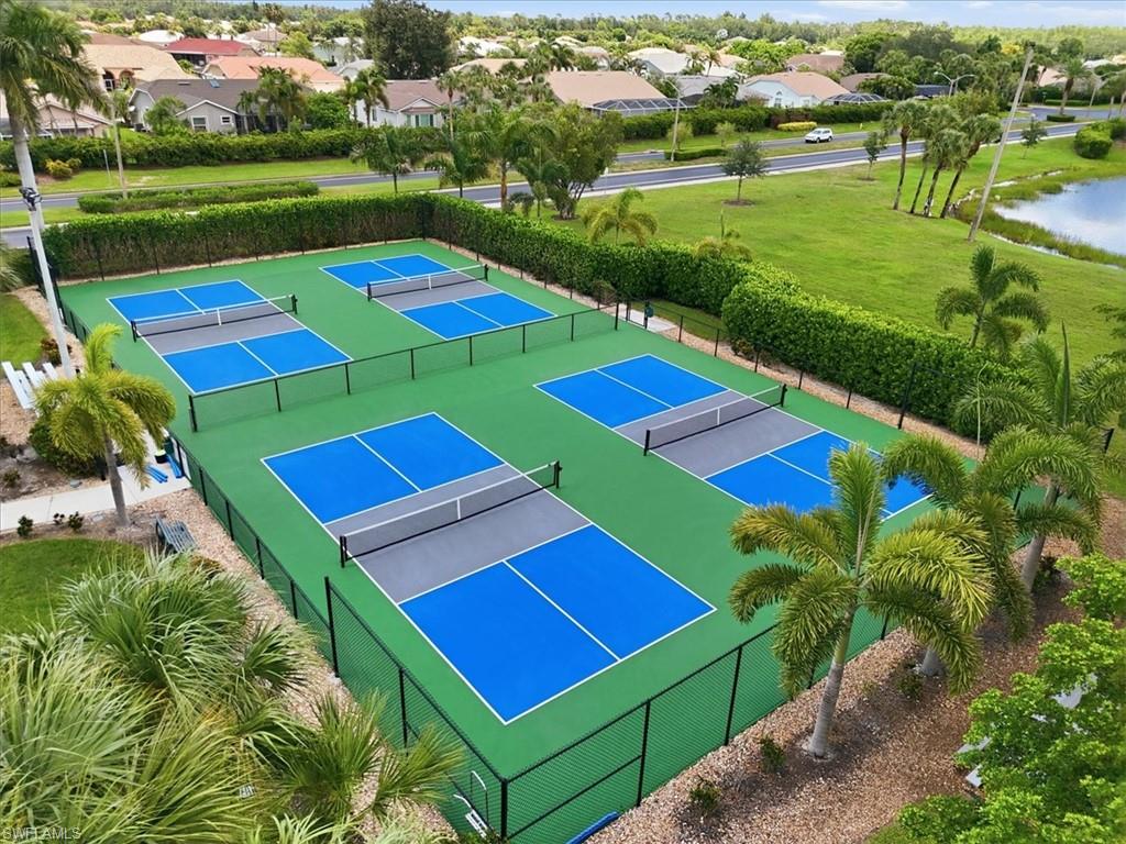 CROSS CREEK ESTATES - Residential