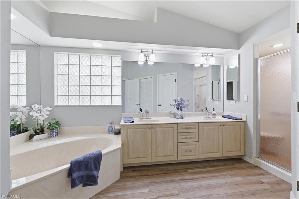 CROSS CREEK ESTATES - Residential