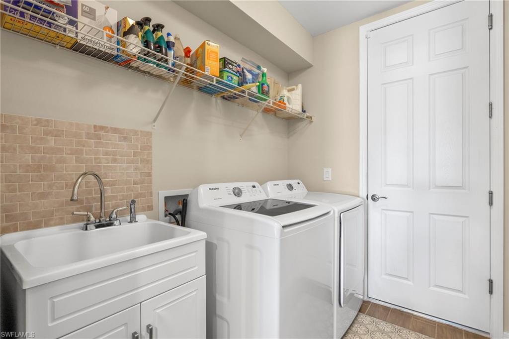 CORAL HARBOR - Residential Lease