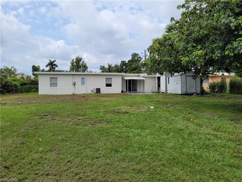 MARAVILLA CIRCLE - Residential