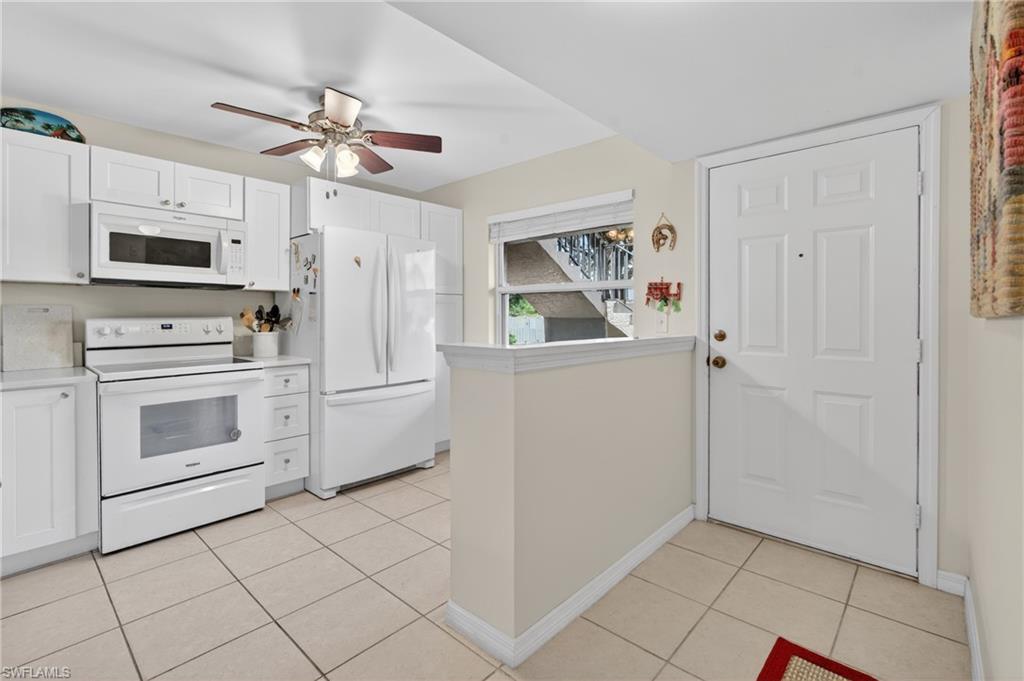 FOXMOOR CONDO - Residential