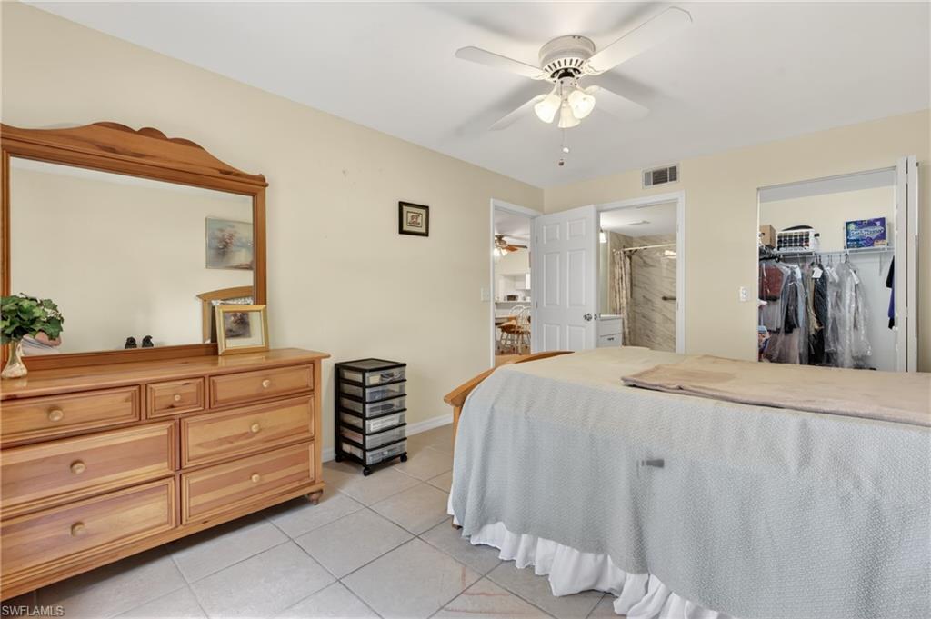 FOXMOOR CONDO - Residential