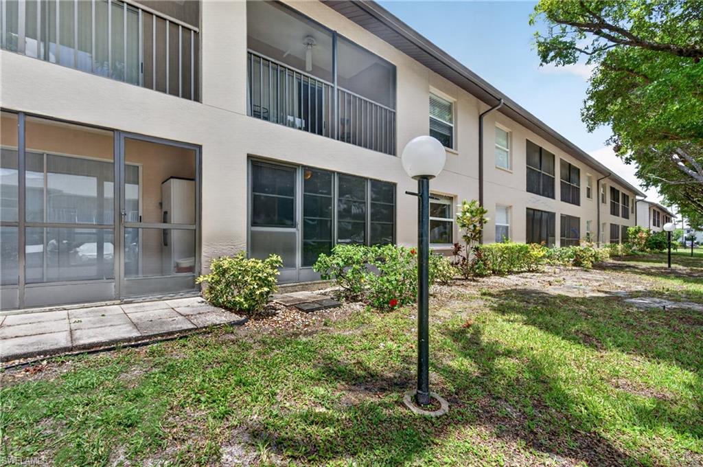 FOXMOOR CONDO - Residential
