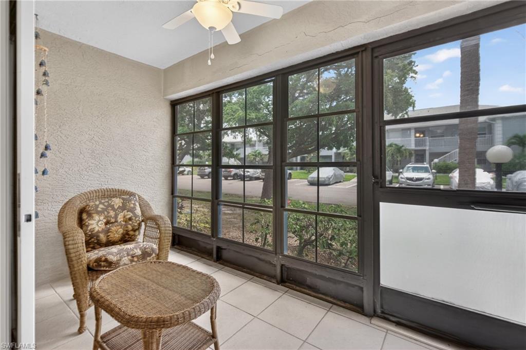 FOXMOOR CONDO - Residential