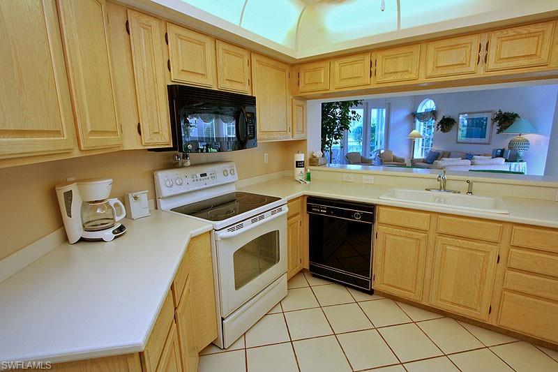CRESCENT - Residential Lease