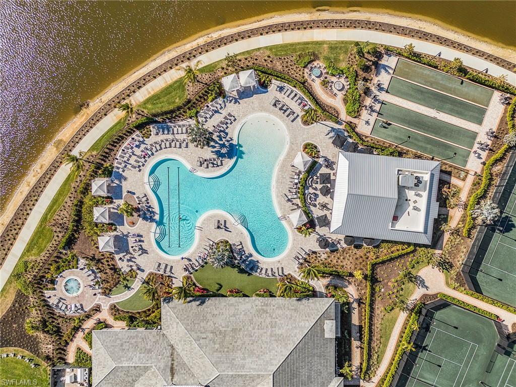 ESPLANADE BY THE ISLANDS - Residential