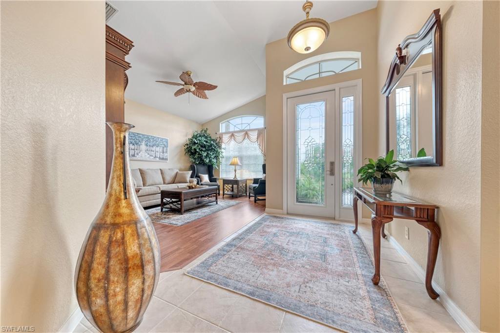 VALENCIA LAKES - Residential