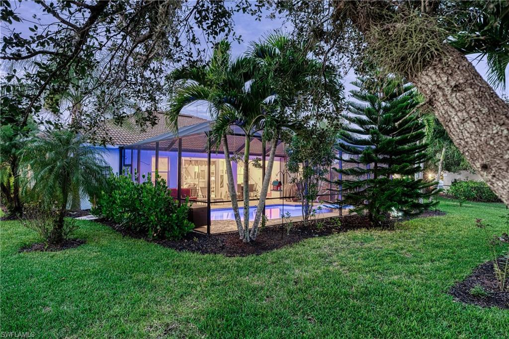 VALENCIA LAKES - Residential