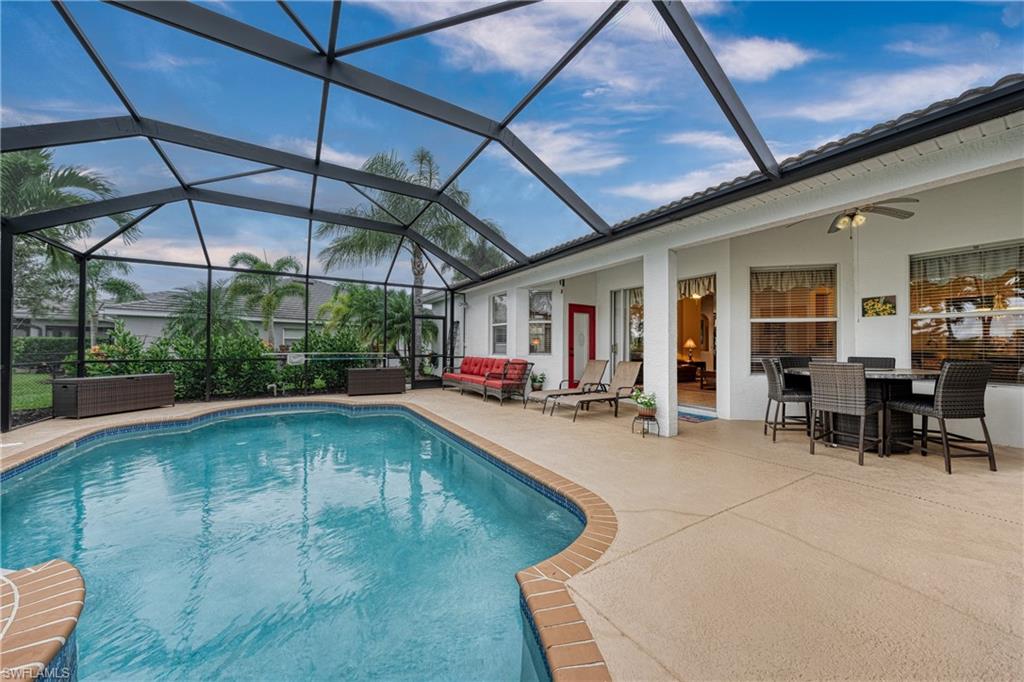 VALENCIA LAKES - Residential