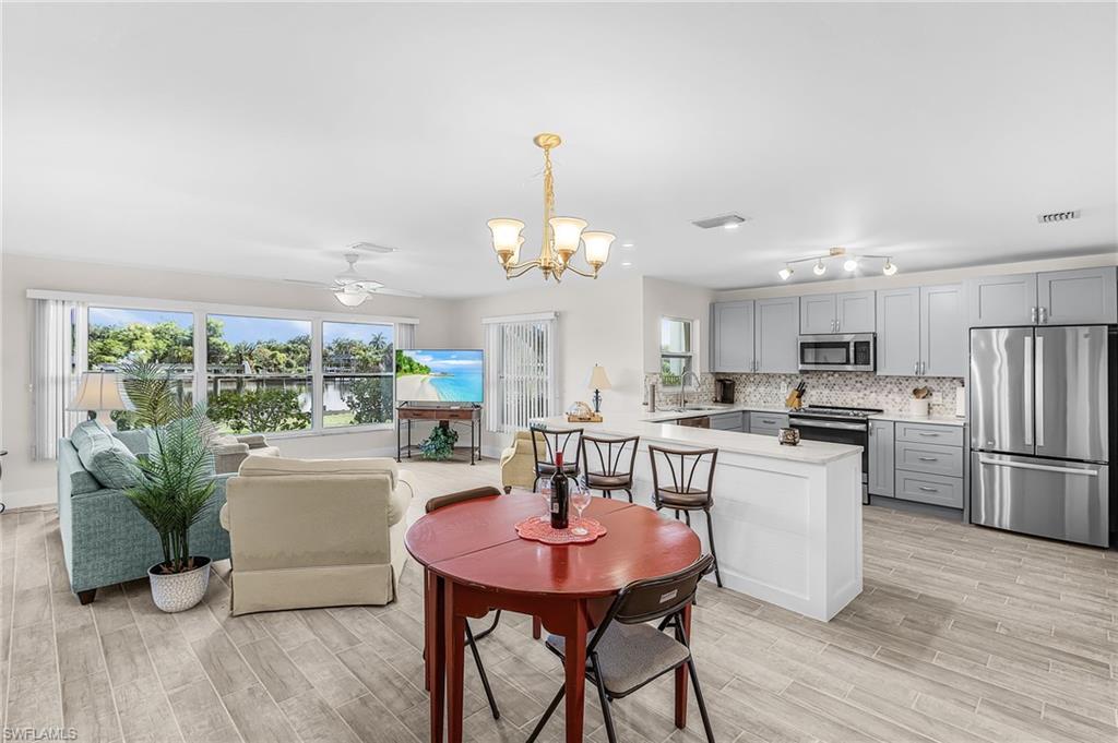 YACHT CLUB COLONY - Residential