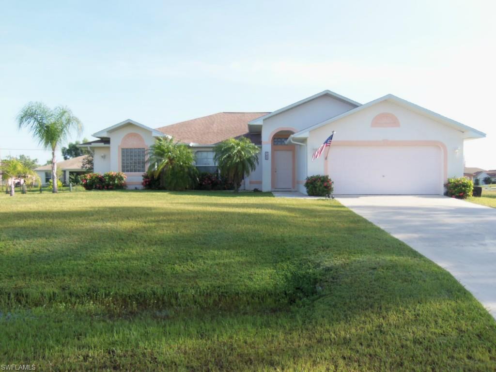 CAPE CORAL - Residential