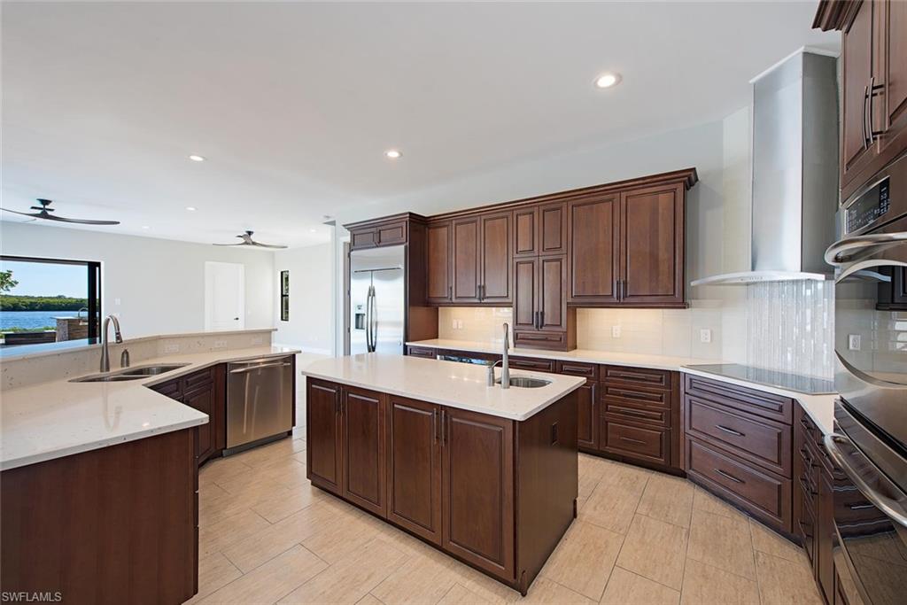 TARPON ESTATES - Residential