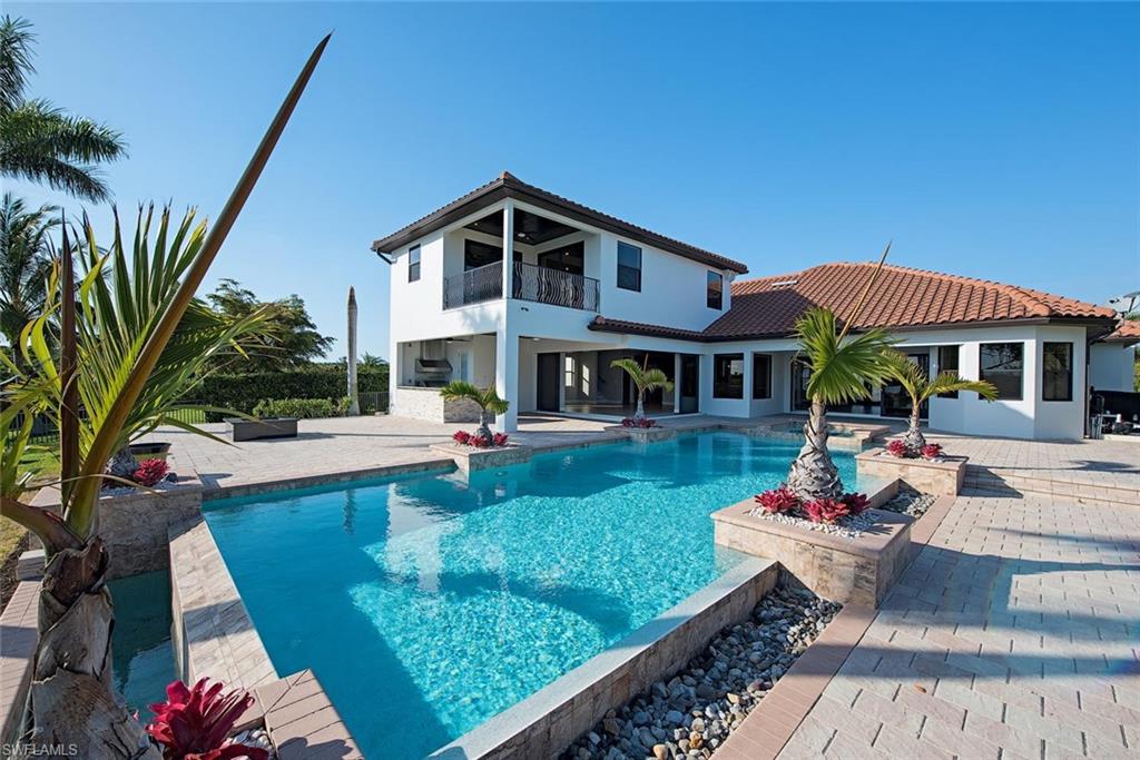 TARPON ESTATES - Residential