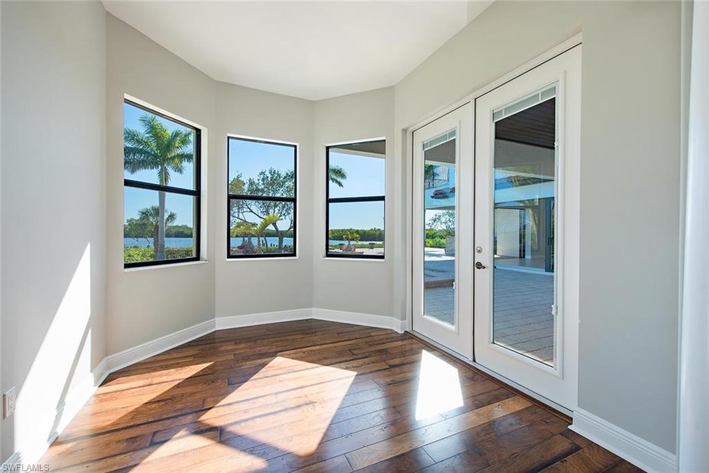 TARPON ESTATES - Residential