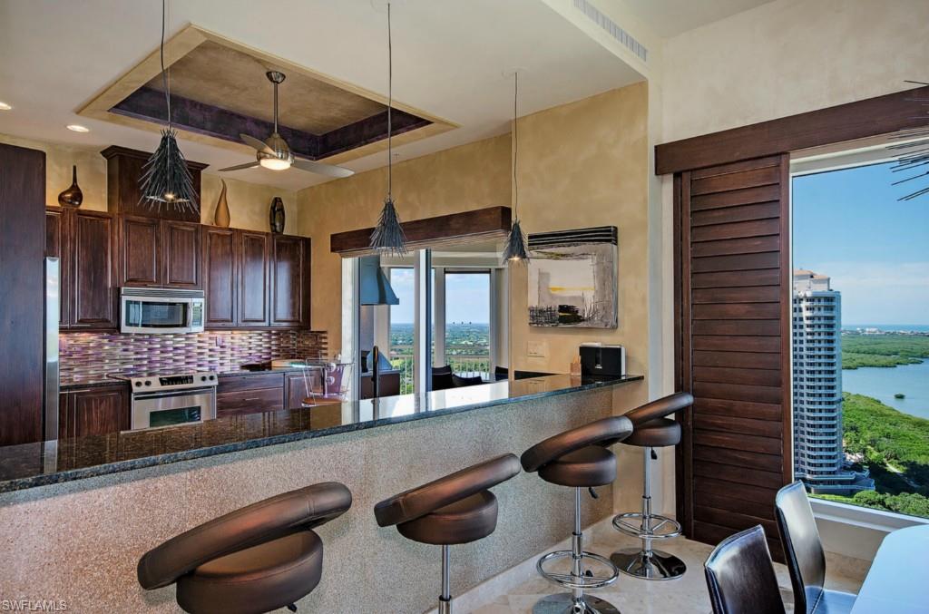 ESPERIA SOUTH - Residential