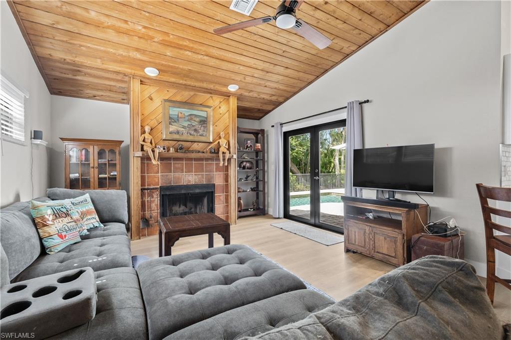MCGREGOR WOODS - Residential