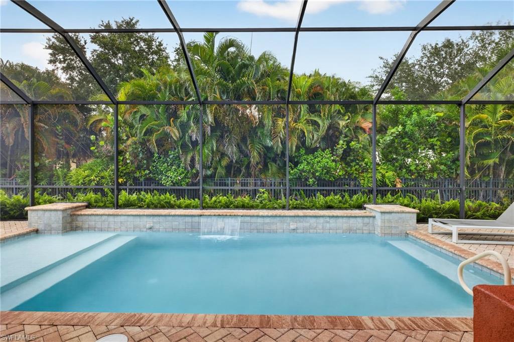 HAMPTON PARK - Residential