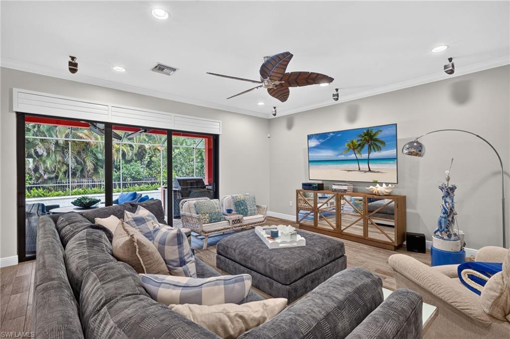 HAMPTON PARK - Residential