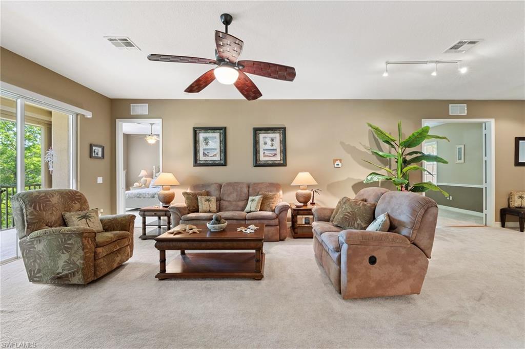 JONATHANS BAY - Residential