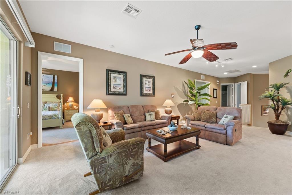 JONATHANS BAY - Residential