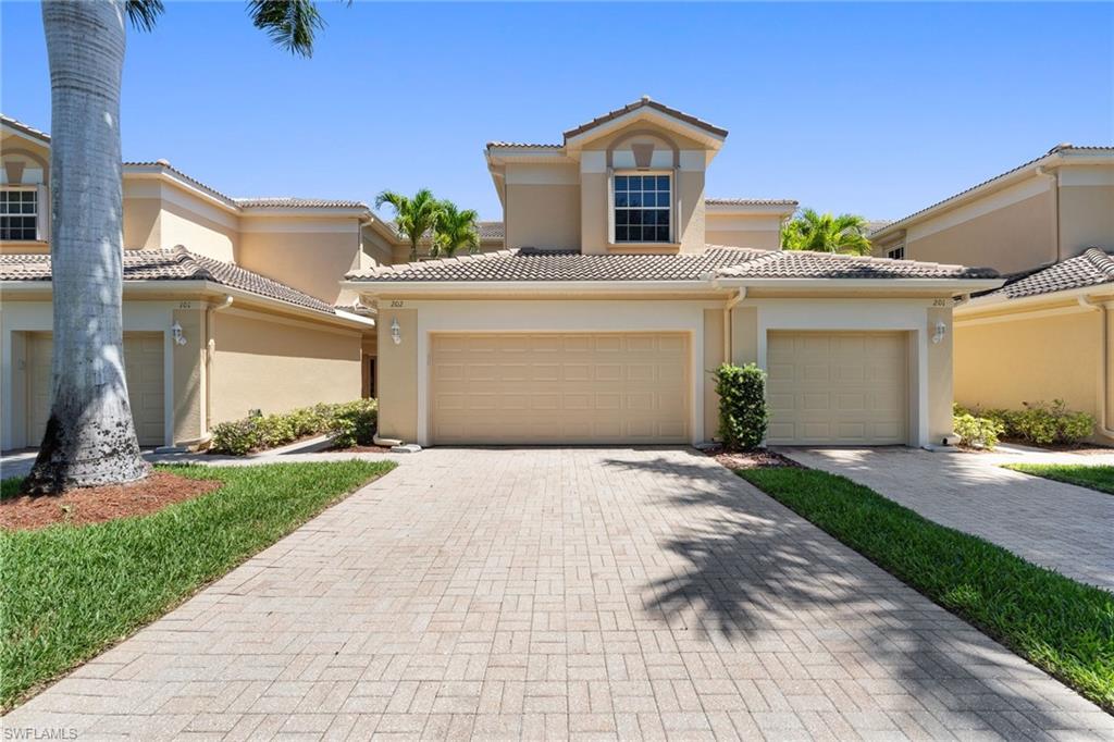 JONATHANS BAY - Residential