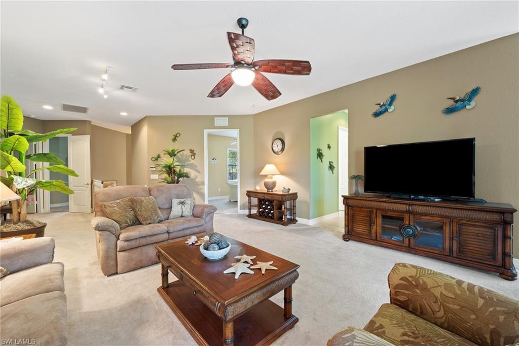 JONATHANS BAY - Residential