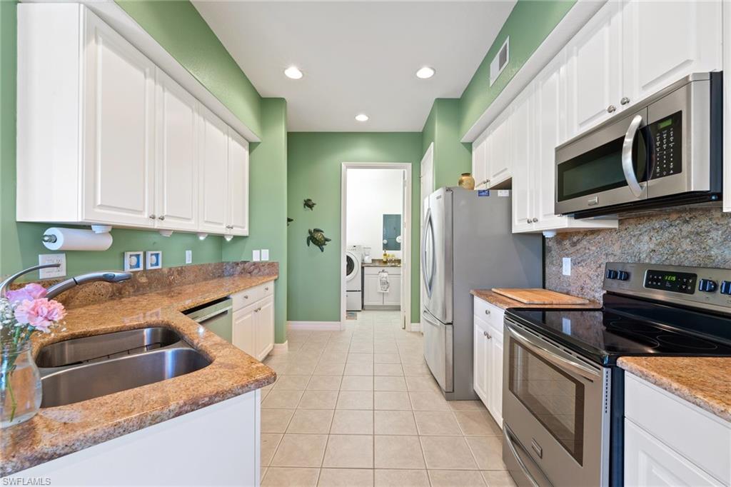 JONATHANS BAY - Residential