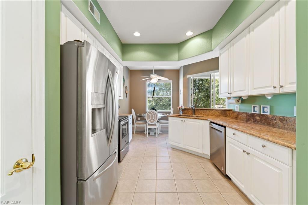 JONATHANS BAY - Residential