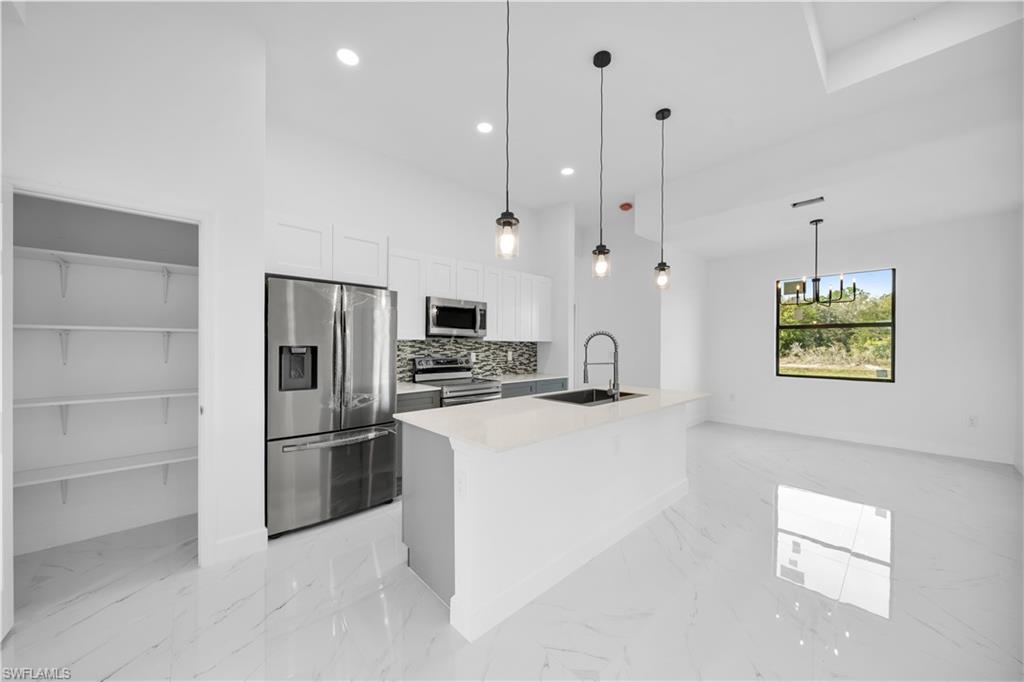 LEHIGH ACRES - Residential Lease
