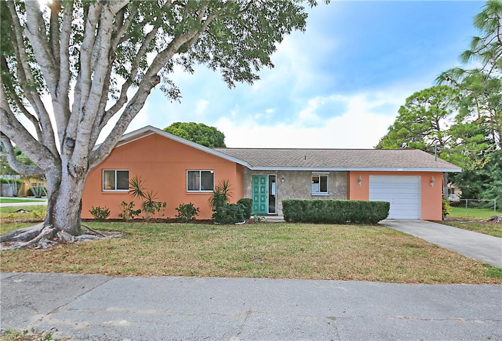 NAPLES PARK - Residential