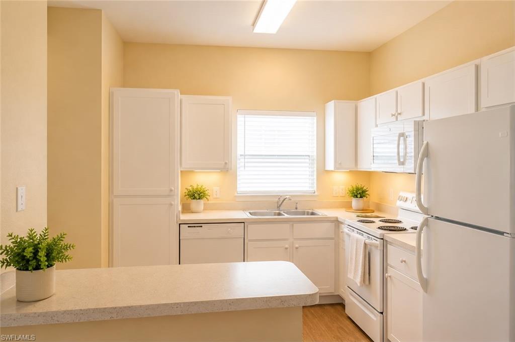 ISLAND CLUB AT CORKSCREW - Residential Lease