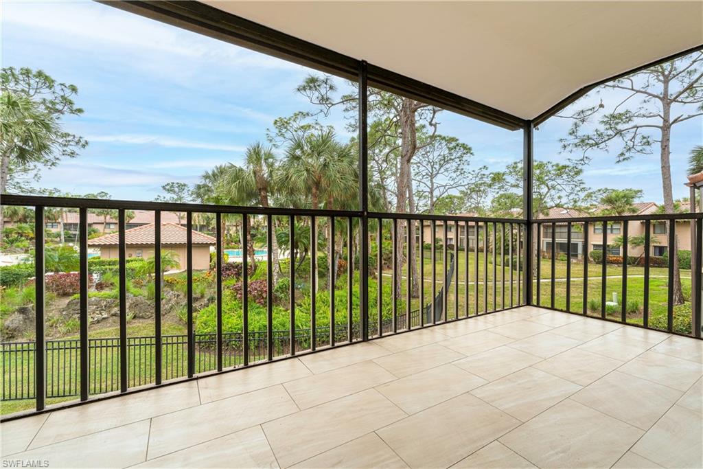 COACH HOUSE - Residential