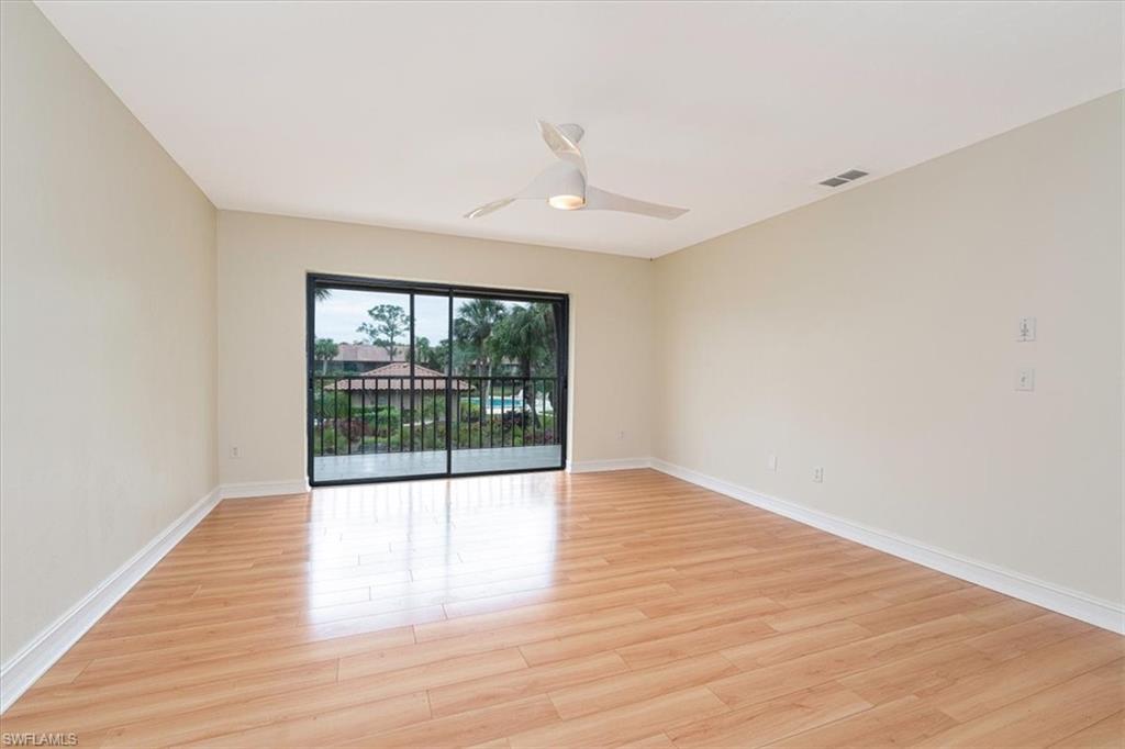 COACH HOUSE - Residential