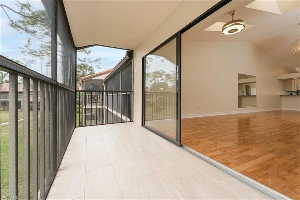 COACH HOUSE - Residential