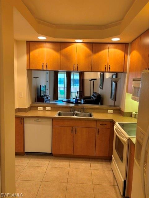 VAN LOON COMMONS - Residential