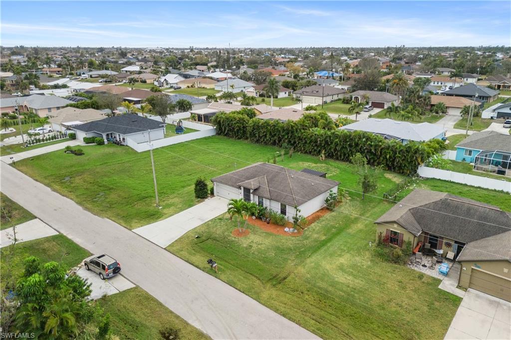 CAPE CORAL - Residential