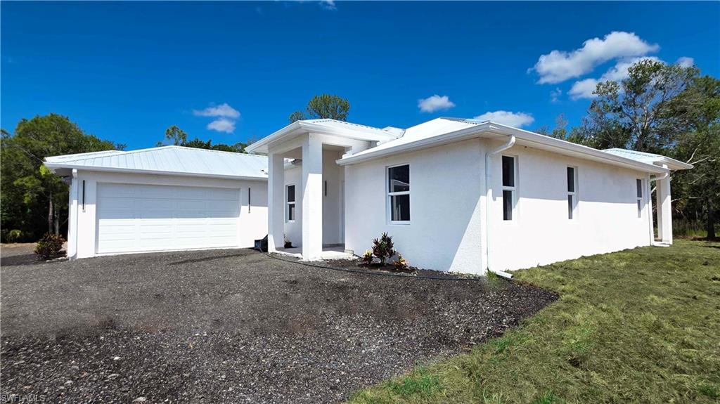 MONTURA RANCH ESTATES - Residential