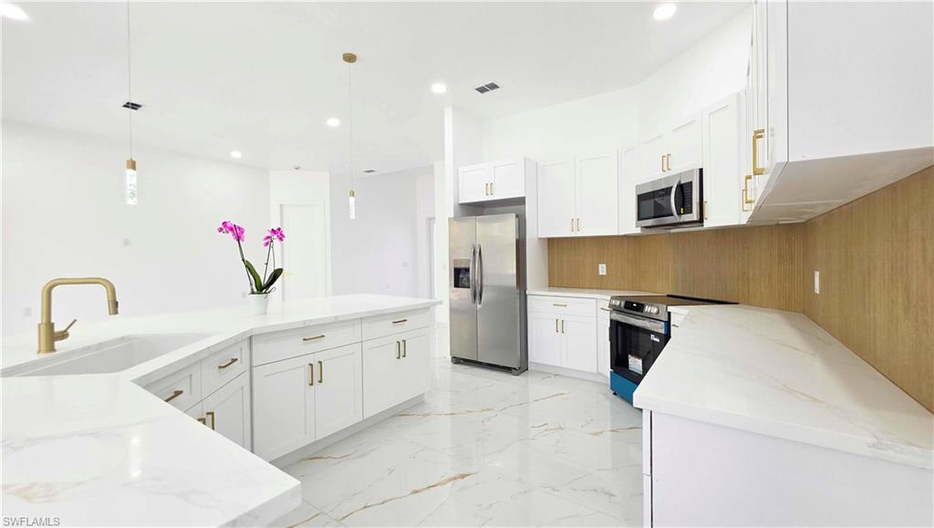 MONTURA RANCH ESTATES - Residential