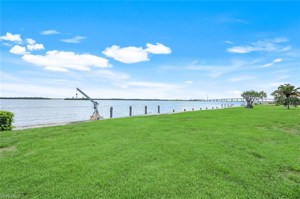 MARCO ISLAND - Residential