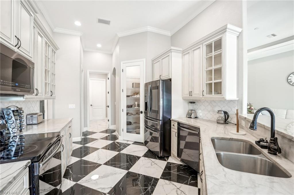 PORT CHARLOTTE - Residential