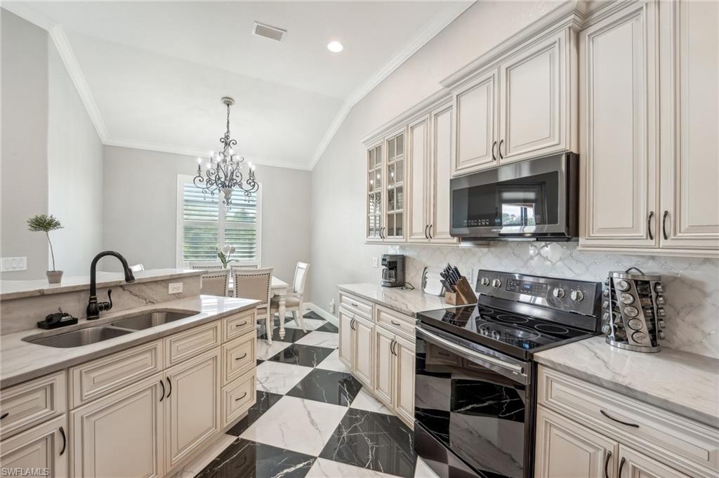 PORT CHARLOTTE - Residential