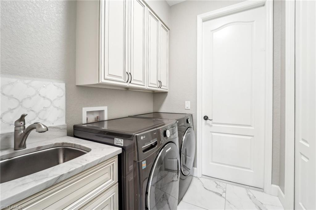 PORT CHARLOTTE - Residential